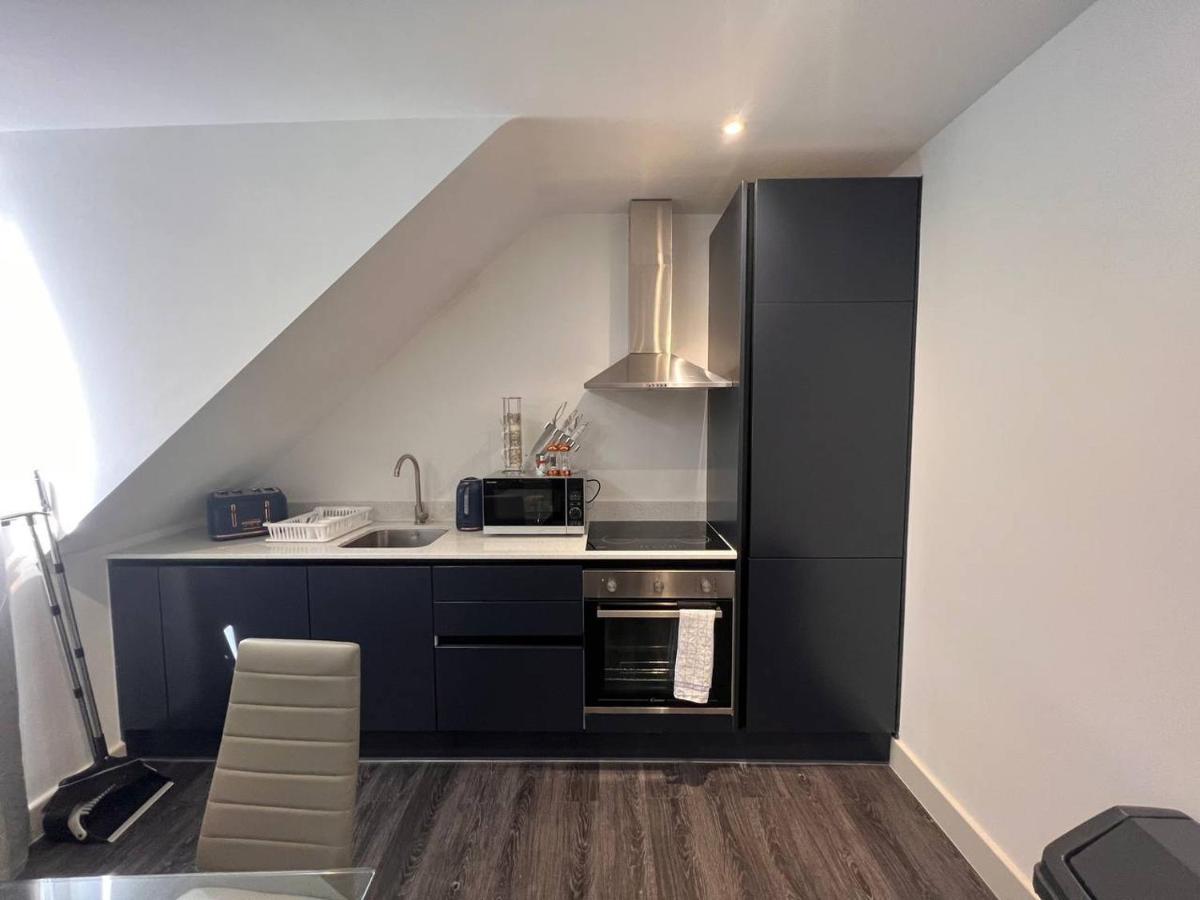 Appartamento Star London Finchley Road 3-Bed Haven Esterno foto