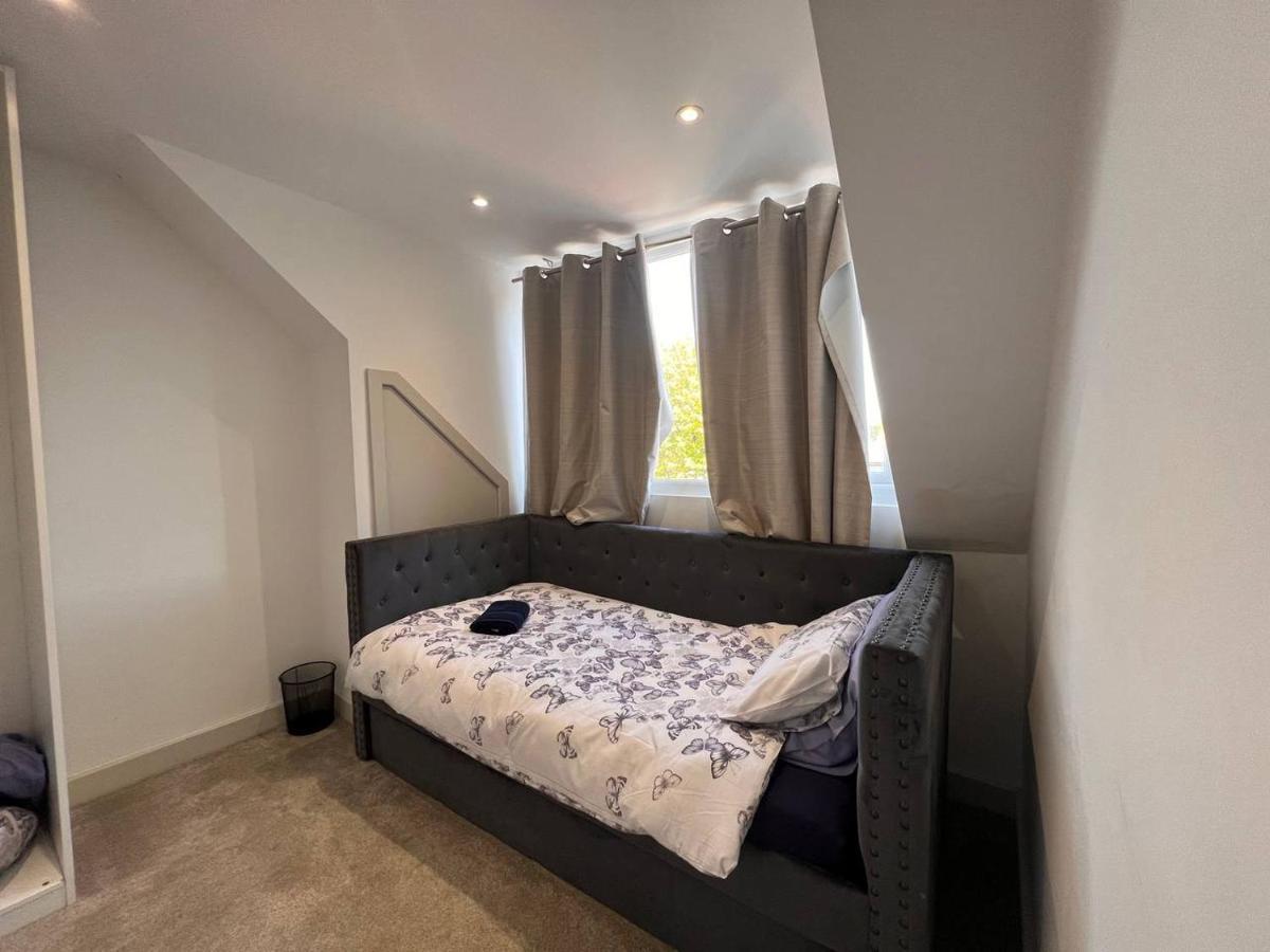 Appartamento Star London Finchley Road 3-Bed Haven Esterno foto